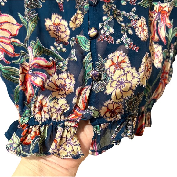For Love and Lemons Floral Back Closure Blouse (XS) - Picture 11 of 16